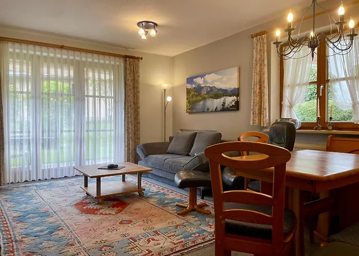 Haus Bergidyll 3-raum-wohnung Hohenloh * Bolsterlang